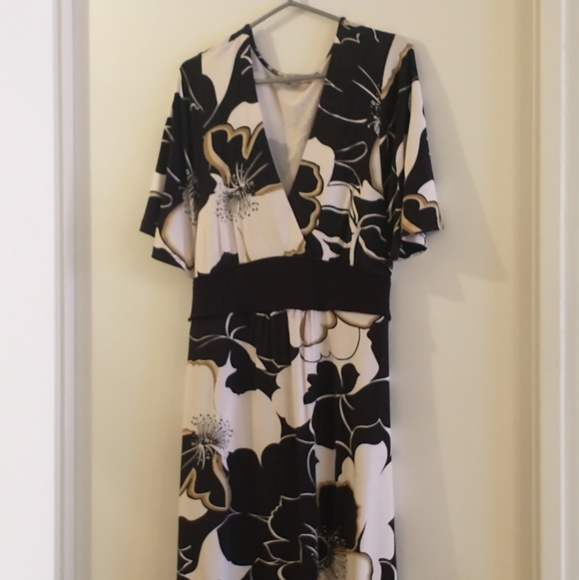 AE City Dresses & Skirts - LAST CHANCE: Floral Print Faux Wrap Waist Tie Back Belt